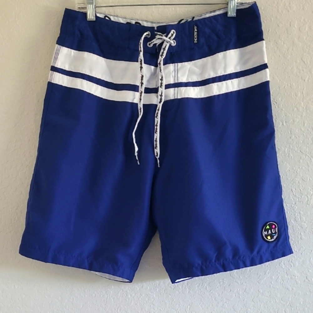 Maui and Sons Navy Blue and White Board Shorts Quick-Dry. Sz. 32. Like New.